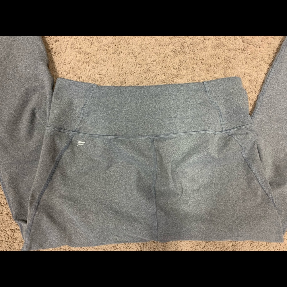 Fabletics leggings grey, size L. Like new